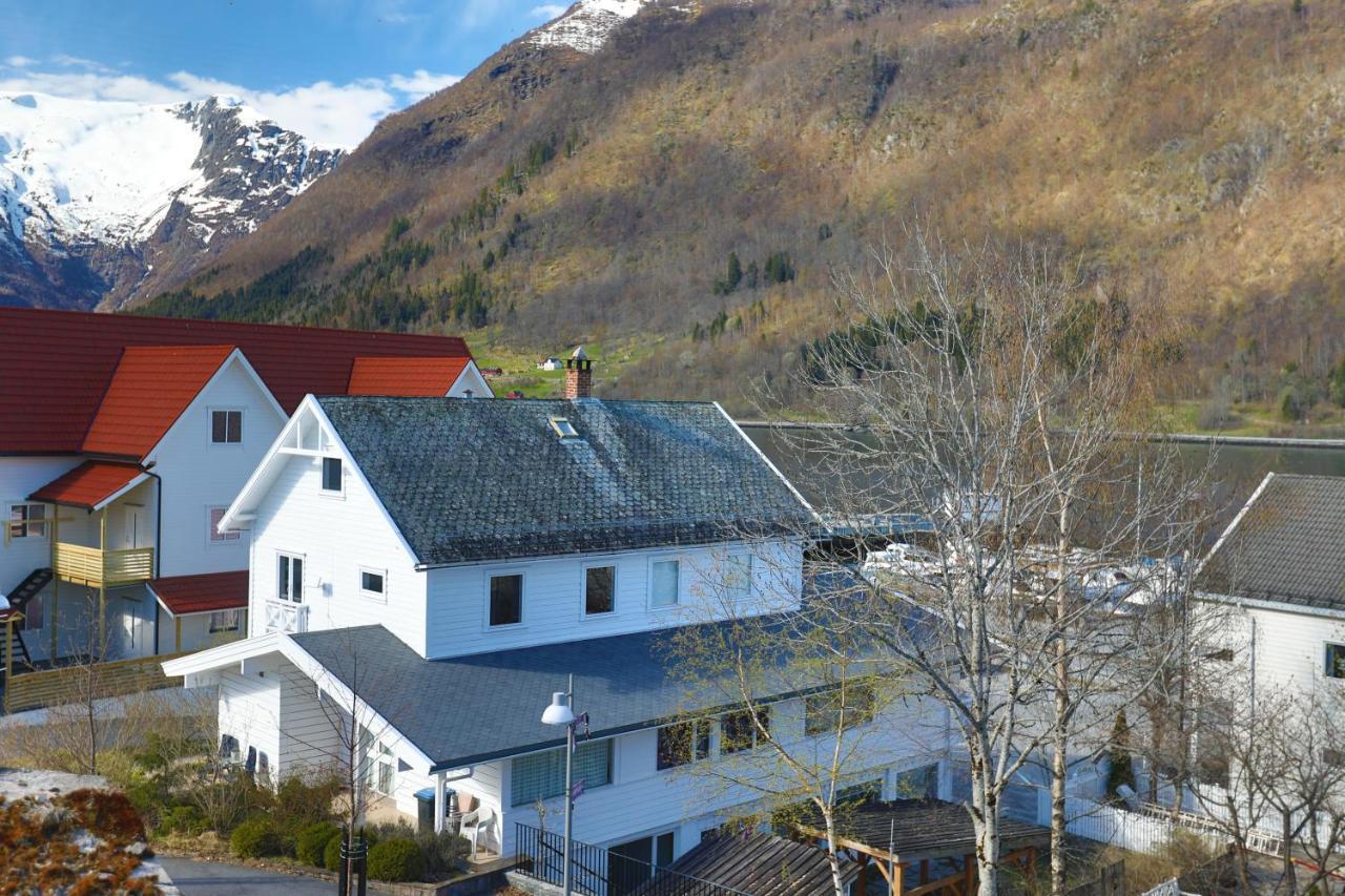 Svingen Apartments Balestrand Dış mekan fotoğraf